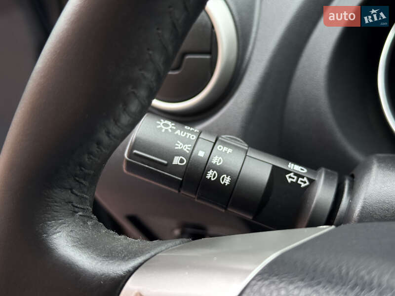 Внедорожник / Кроссовер Nissan Qashqai 2011 в Стрые