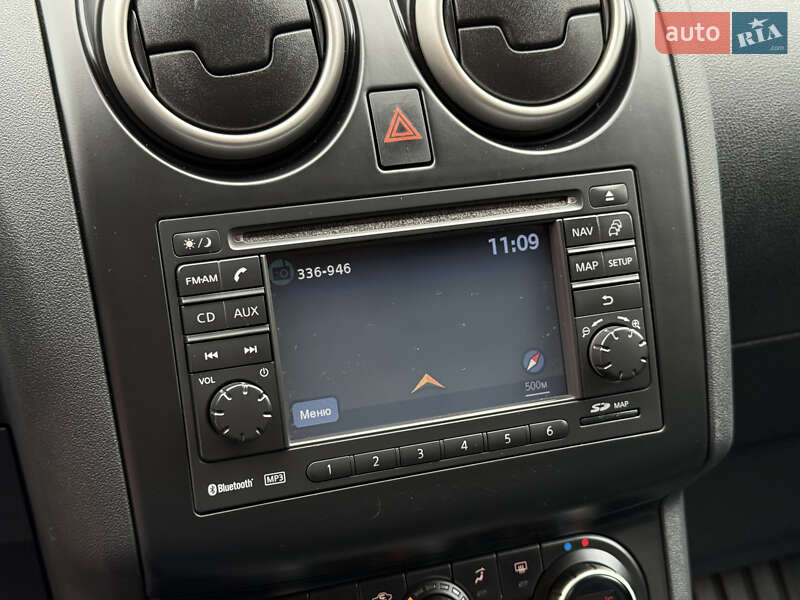 Внедорожник / Кроссовер Nissan Qashqai 2011 в Стрые