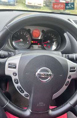 Внедорожник / Кроссовер Nissan Qashqai 2007 в 