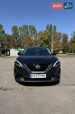 Внедорожник / Кроссовер Nissan Qashqai 2022 в 