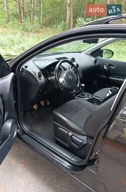 Внедорожник / Кроссовер Nissan Qashqai 2013 в 