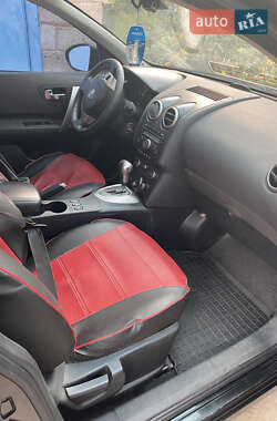 Внедорожник / Кроссовер Nissan Qashqai 2008 в 