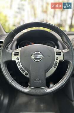 Внедорожник / Кроссовер Nissan Qashqai 2011 в 