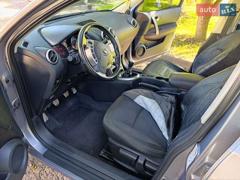 Внедорожник / Кроссовер Nissan Qashqai 2010 в Львове
