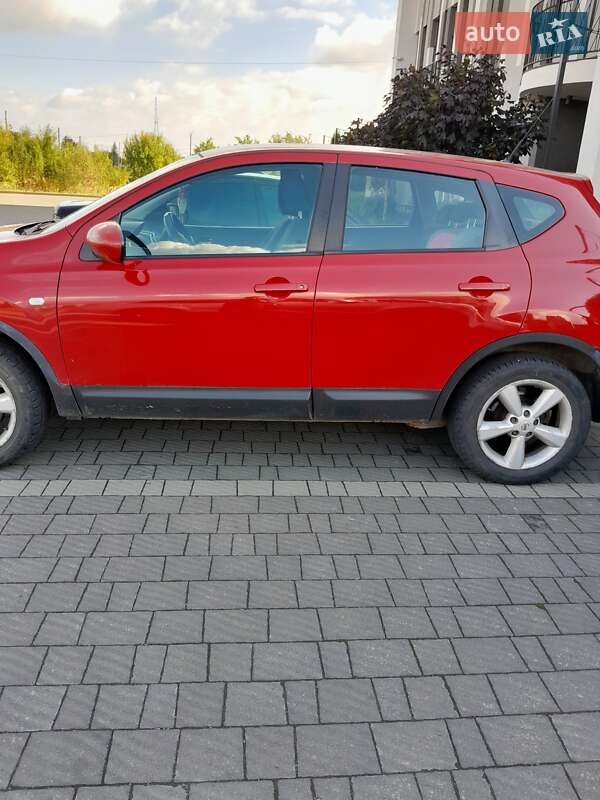 Внедорожник / Кроссовер Nissan Qashqai 2009 в Стрые