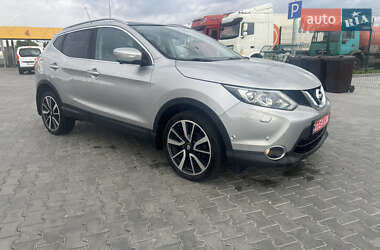 Внедорожник / Кроссовер Nissan Qashqai 2014 в Луцке