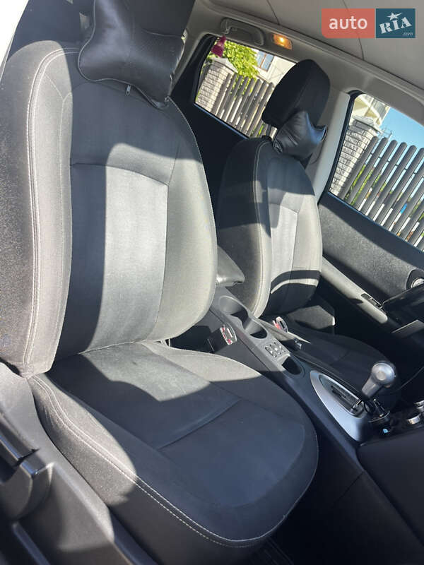 Внедорожник / Кроссовер Nissan Qashqai 2011 в Хмельницком