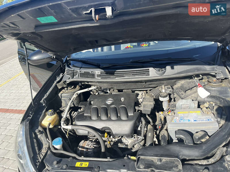 Внедорожник / Кроссовер Nissan Qashqai 2011 в Хмельницком