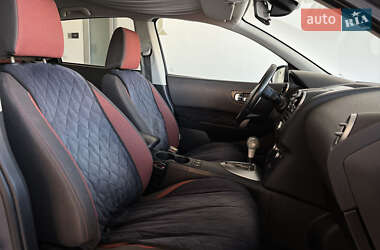 Внедорожник / Кроссовер Nissan Qashqai 2008 в 