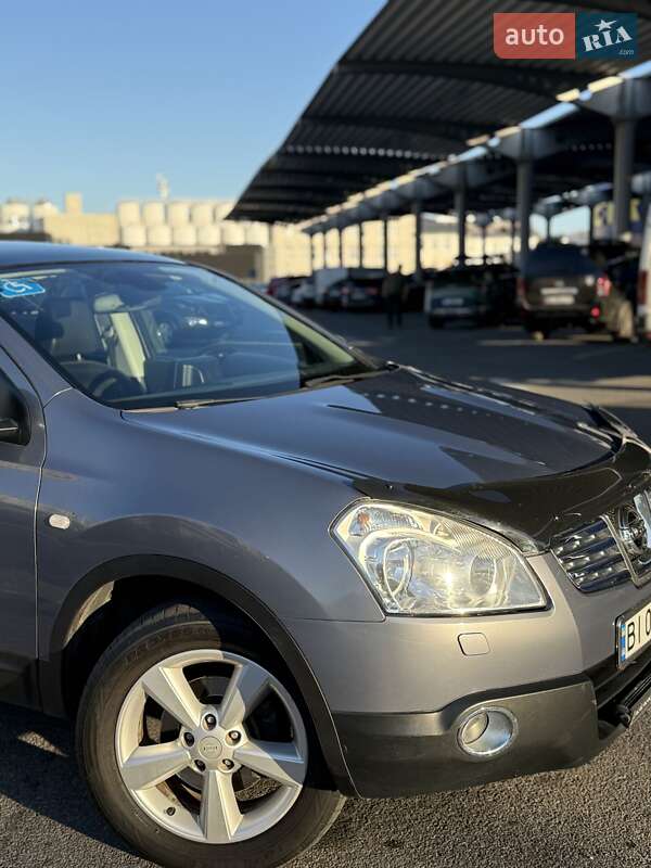 Позашляховик / Кросовер Nissan Qashqai 2008 в Львові