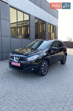 Позашляховик / Кросовер Nissan Qashqai 2011 в Рівному