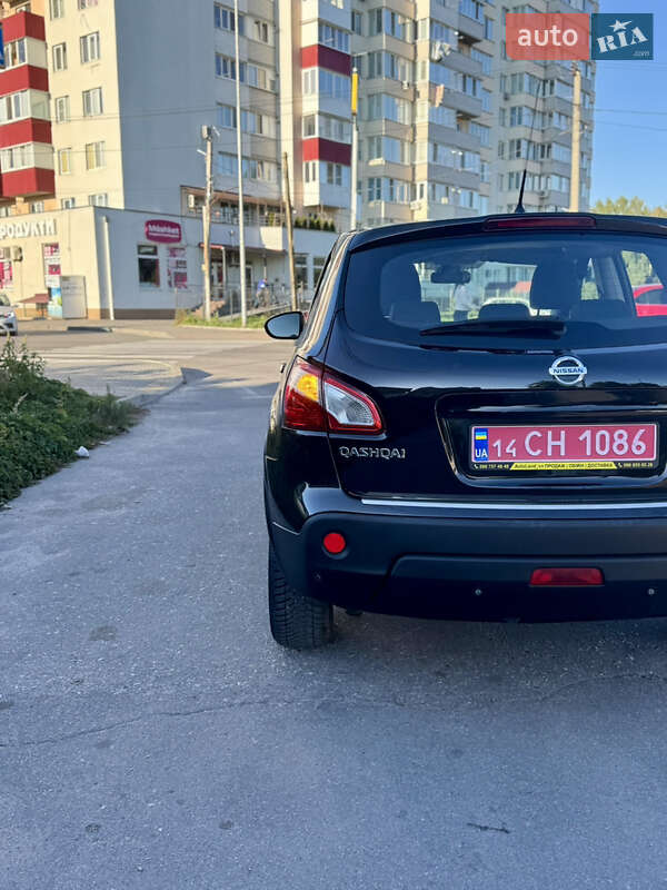 Позашляховик / Кросовер Nissan Qashqai 2012 в Вінниці
