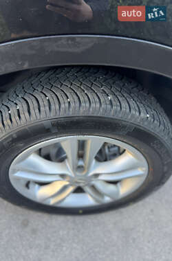 Внедорожник / Кроссовер Nissan Qashqai 2012 в 