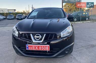 Внедорожник / Кроссовер Nissan Qashqai 2011 в 