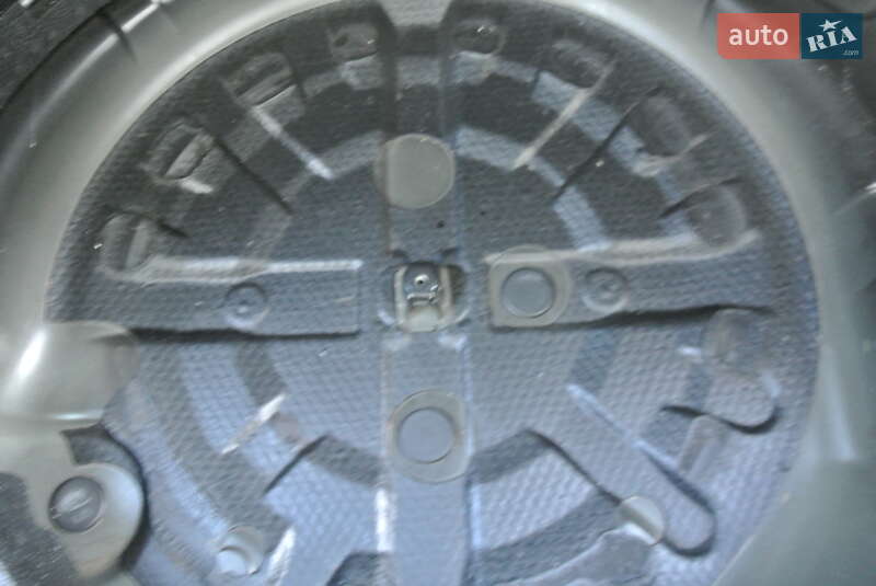 Внедорожник / Кроссовер Nissan Qashqai 2011 в Черновцах фото 31 Внедорожник / Кроссовер Nissan Qashqai 2011 в Черновцах