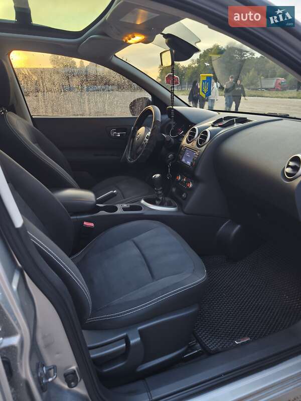 Внедорожник / Кроссовер Nissan Qashqai 2010 в Тернополе фото 21 Внедорожник / Кроссовер Nissan Qashqai 2010 в Тернополе