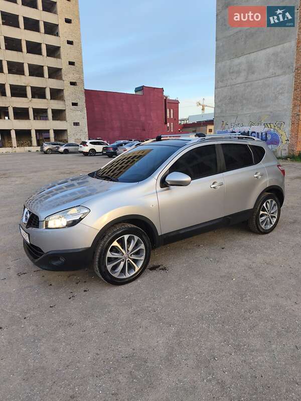 Внедорожник / Кроссовер Nissan Qashqai 2010 в Тернополе фото 6 Внедорожник / Кроссовер Nissan Qashqai 2010 в Тернополе