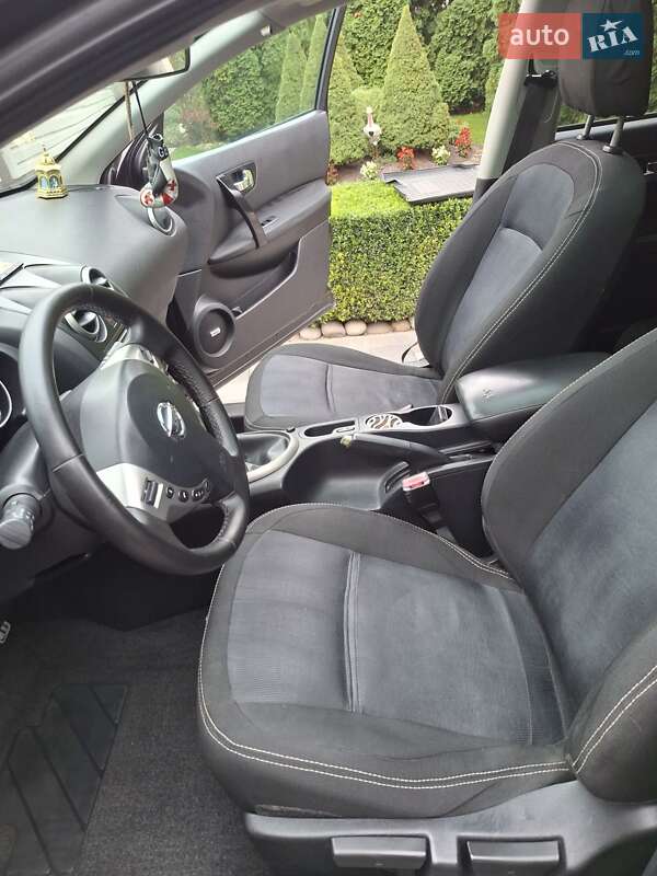 Внедорожник / Кроссовер Nissan Qashqai 2011 в Ровно