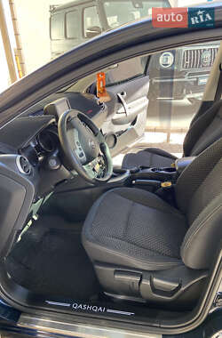 Внедорожник / Кроссовер Nissan Qashqai 2007 в 