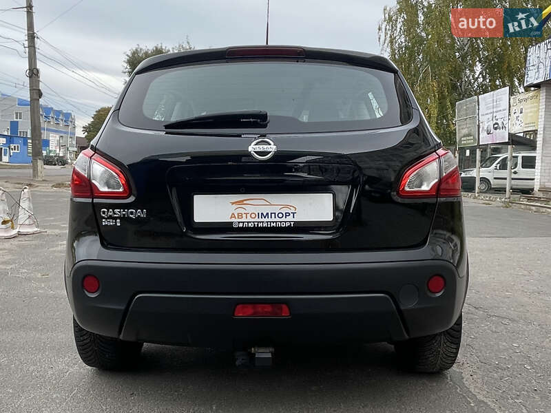 Позашляховик / Кросовер Nissan Qashqai 2011 в Сумах