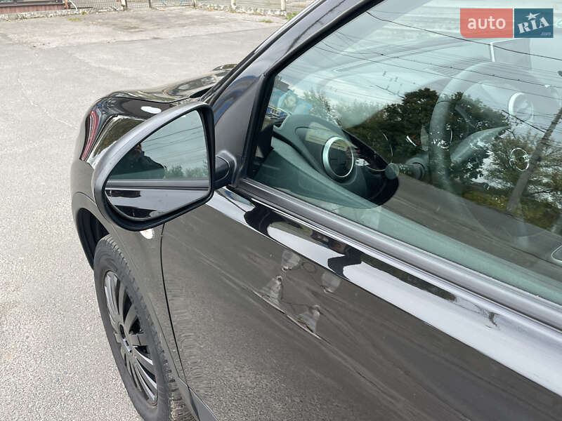 Позашляховик / Кросовер Nissan Qashqai 2011 в Сумах