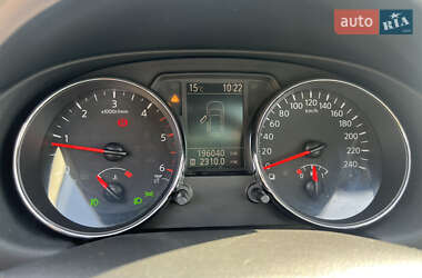 Внедорожник / Кроссовер Nissan Qashqai 2010 в 