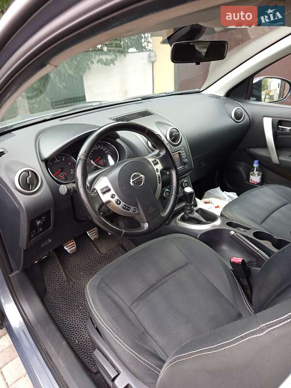 Внедорожник / Кроссовер Nissan Qashqai 2010 в Лохвице