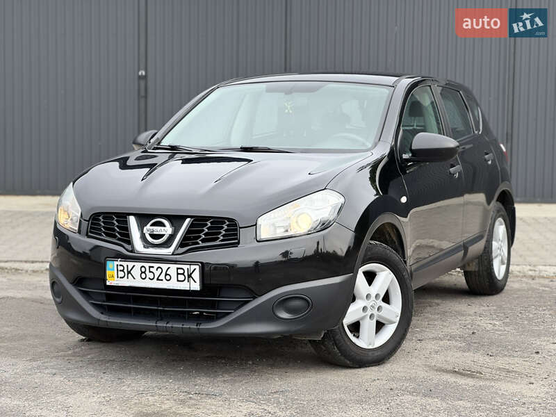 Внедорожник / Кроссовер Nissan Qashqai 2013 в Ровно