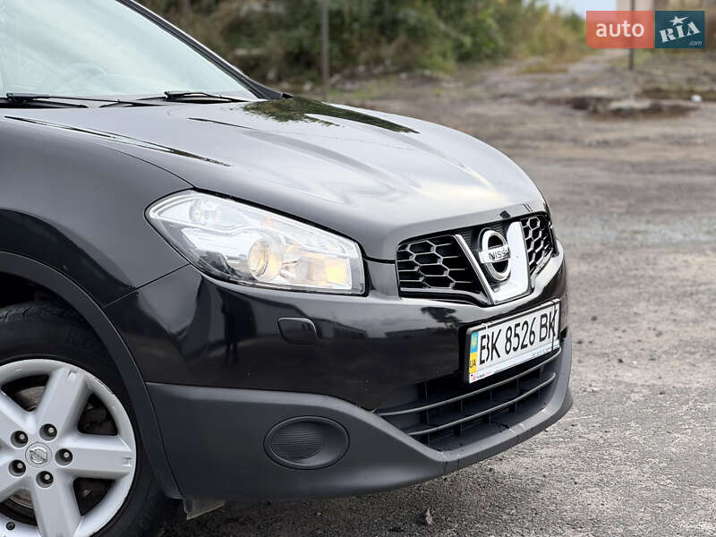 Внедорожник / Кроссовер Nissan Qashqai 2013 в Ровно