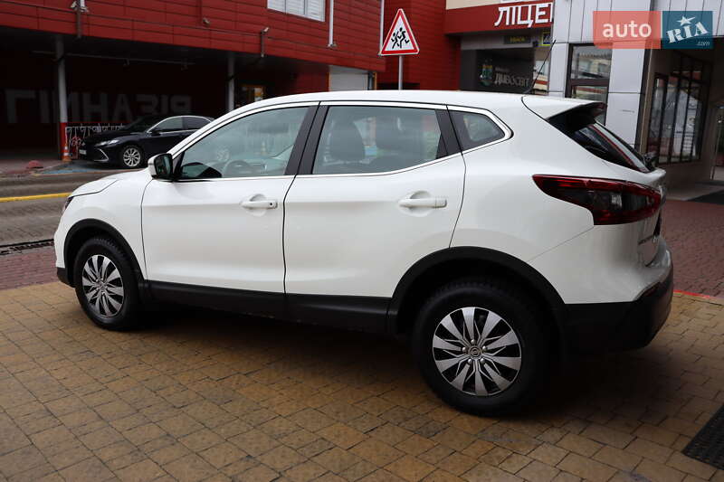 Внедорожник / Кроссовер Nissan Qashqai 2018 в Львове