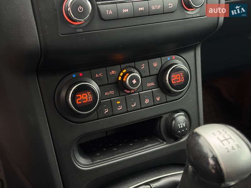 Внедорожник / Кроссовер Nissan Qashqai 2011 в Киеве