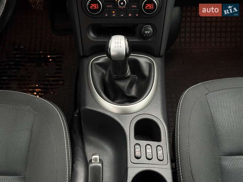 Внедорожник / Кроссовер Nissan Qashqai 2011 в Киеве