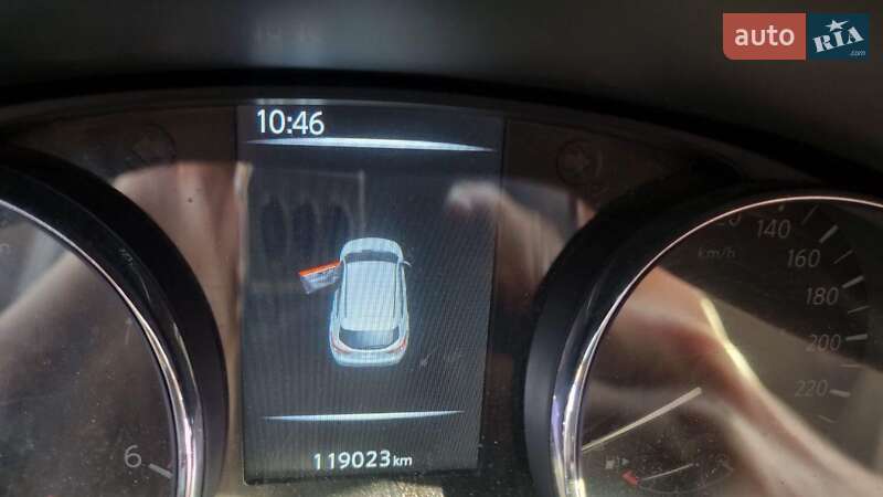 Позашляховик / Кросовер Nissan Qashqai 2015 в Львові фото 6 Позашляховик / Кросовер Nissan Qashqai 2015 в Львові