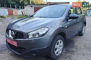 Внедорожник / Кроссовер Nissan Qashqai 2011 в Чернигове