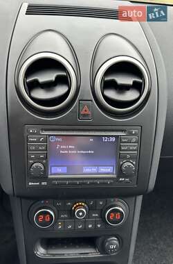 Внедорожник / Кроссовер Nissan Qashqai 2013 в 