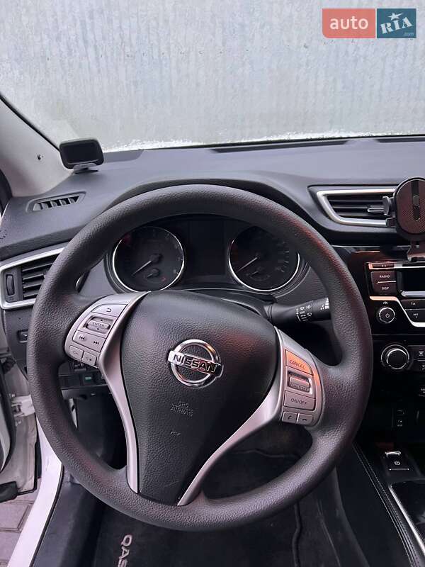 Внедорожник / Кроссовер Nissan Qashqai 2016 в Киеве