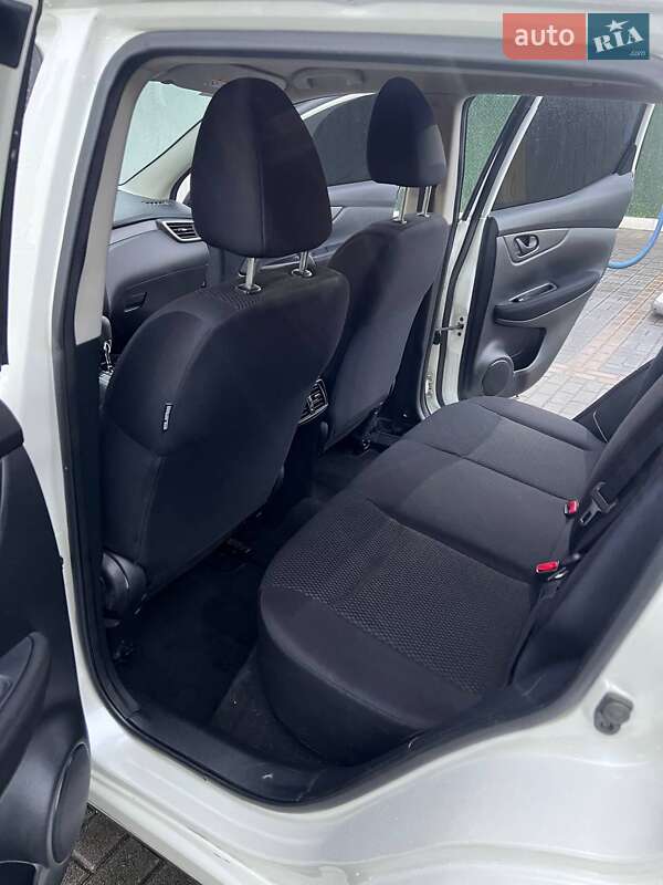 Внедорожник / Кроссовер Nissan Qashqai 2016 в Киеве