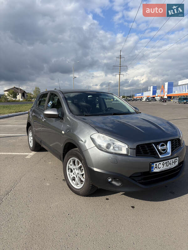 Внедорожник / Кроссовер Nissan Qashqai 2011 в Луцке