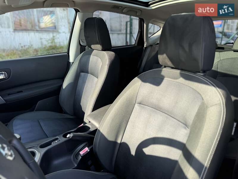 Внедорожник / Кроссовер Nissan Qashqai 2011 в Сумах