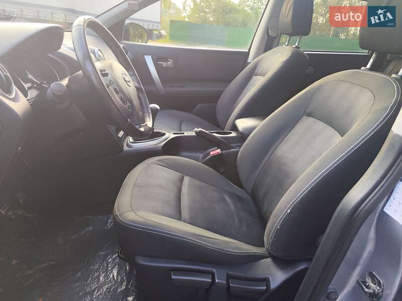 Внедорожник / Кроссовер Nissan Qashqai 2012 в Звягеле