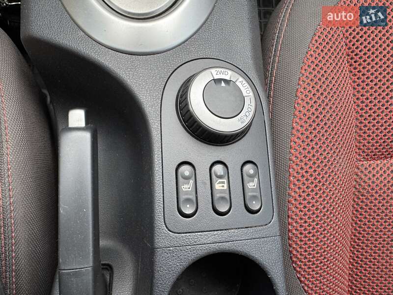 Позашляховик / Кросовер Nissan Qashqai 2007 в Києві фото 14 Позашляховик / Кросовер Nissan Qashqai 2007 в Києві