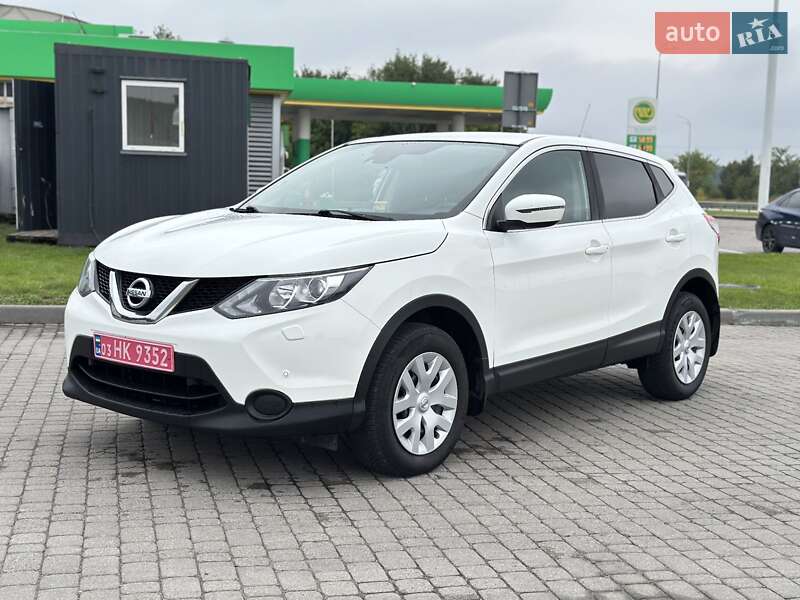 Внедорожник / Кроссовер Nissan Qashqai 2015 в Бродах