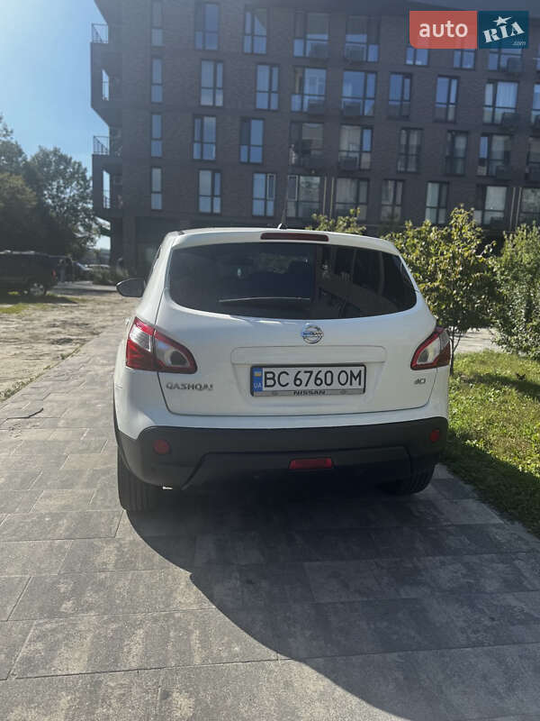 Внедорожник / Кроссовер Nissan Qashqai 2013 в Львове