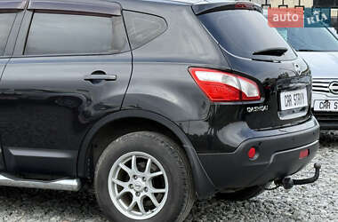 Внедорожник / Кроссовер Nissan Qashqai 2011 в 