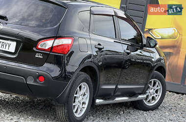 Внедорожник / Кроссовер Nissan Qashqai 2011 в 