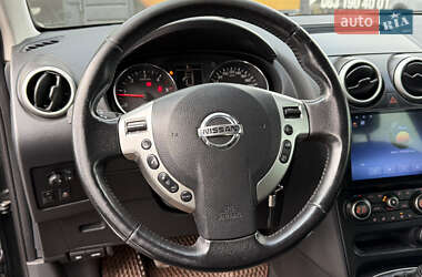 Внедорожник / Кроссовер Nissan Qashqai 2011 в 