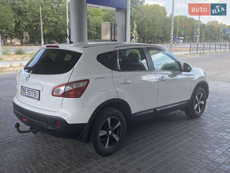 Позашляховик / Кросовер Nissan Qashqai 2011 в Миколаєві