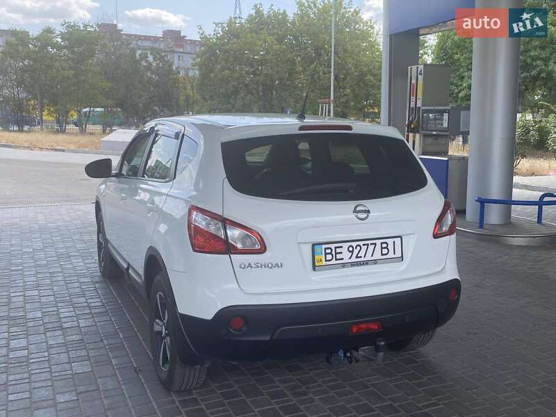 Позашляховик / Кросовер Nissan Qashqai 2011 в Миколаєві