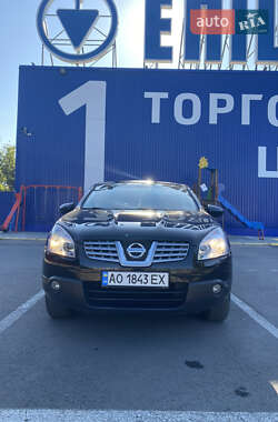 Позашляховик / Кросовер Nissan Qashqai 2010 в Ужгороді