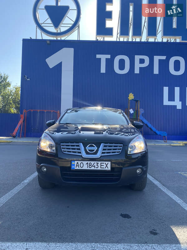 Позашляховик / Кросовер Nissan Qashqai 2010 в Ужгороді фото Позашляховик / Кросовер Nissan Qashqai 2010 в Ужгороді